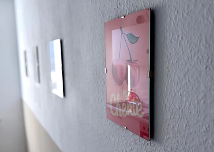 Centrally Located And Comfortable In Halle Appartement